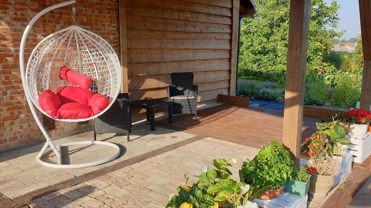 Agroturystyka U Joli Pacanow Exteriör bild